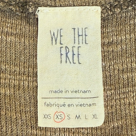 Size XS We The Free Skyline Thermal - Picture 3 of 5